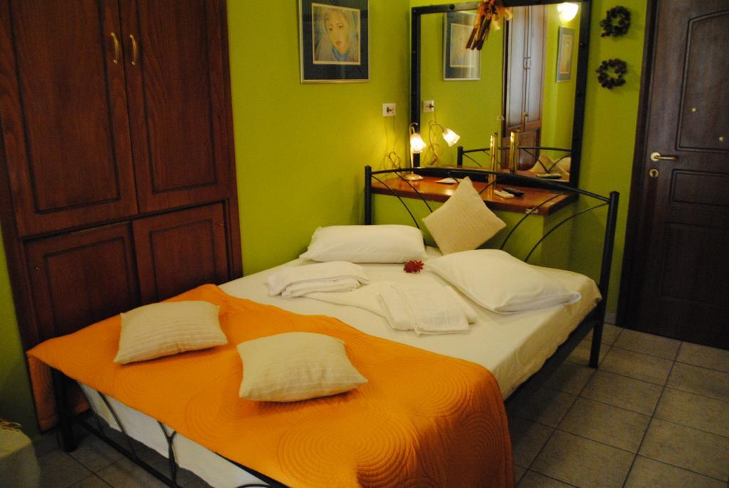Traditional Idramon Hotel Chania  Bilik gambar